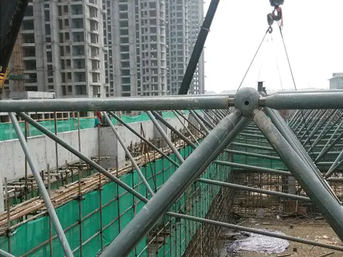 丹东国际会展中心网架