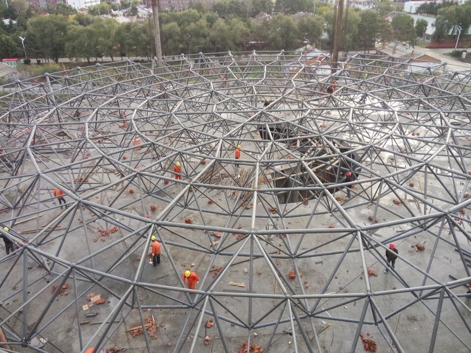 丹东全民健身中心网架